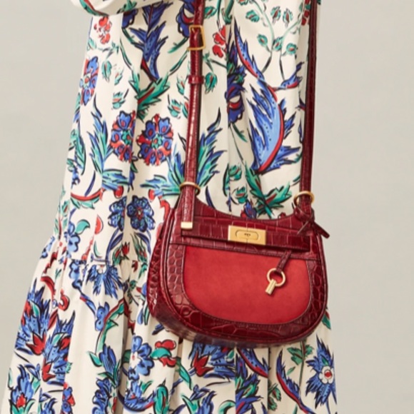 TORY BURCH LEE RADZIWILL SADDLE BAG CROC EMBOSSED LEATHER & SUEDE IN ROMA RED - Picture 4 of 13